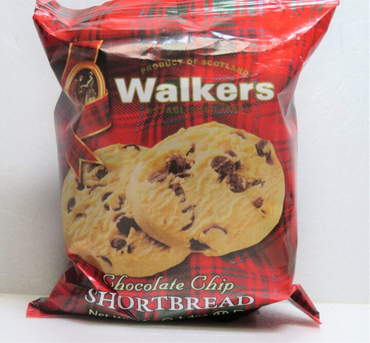 イギリスのクッキー Walkers ウォーカー ショートブレッド チョコチップ を徹底的に大調査 小麦粉 や バター の風味を利かせた芳醇な味わいと チョコチップ によるまろやかな甘味が楽しめる極上のクッキー菓子 ぽんきちのおしえ